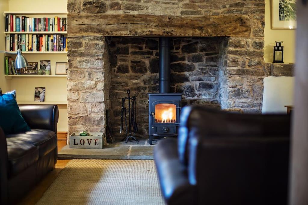 Cabalva Mill Cottage - Very Private And With Views Over The River Wye Clifford Esterno foto